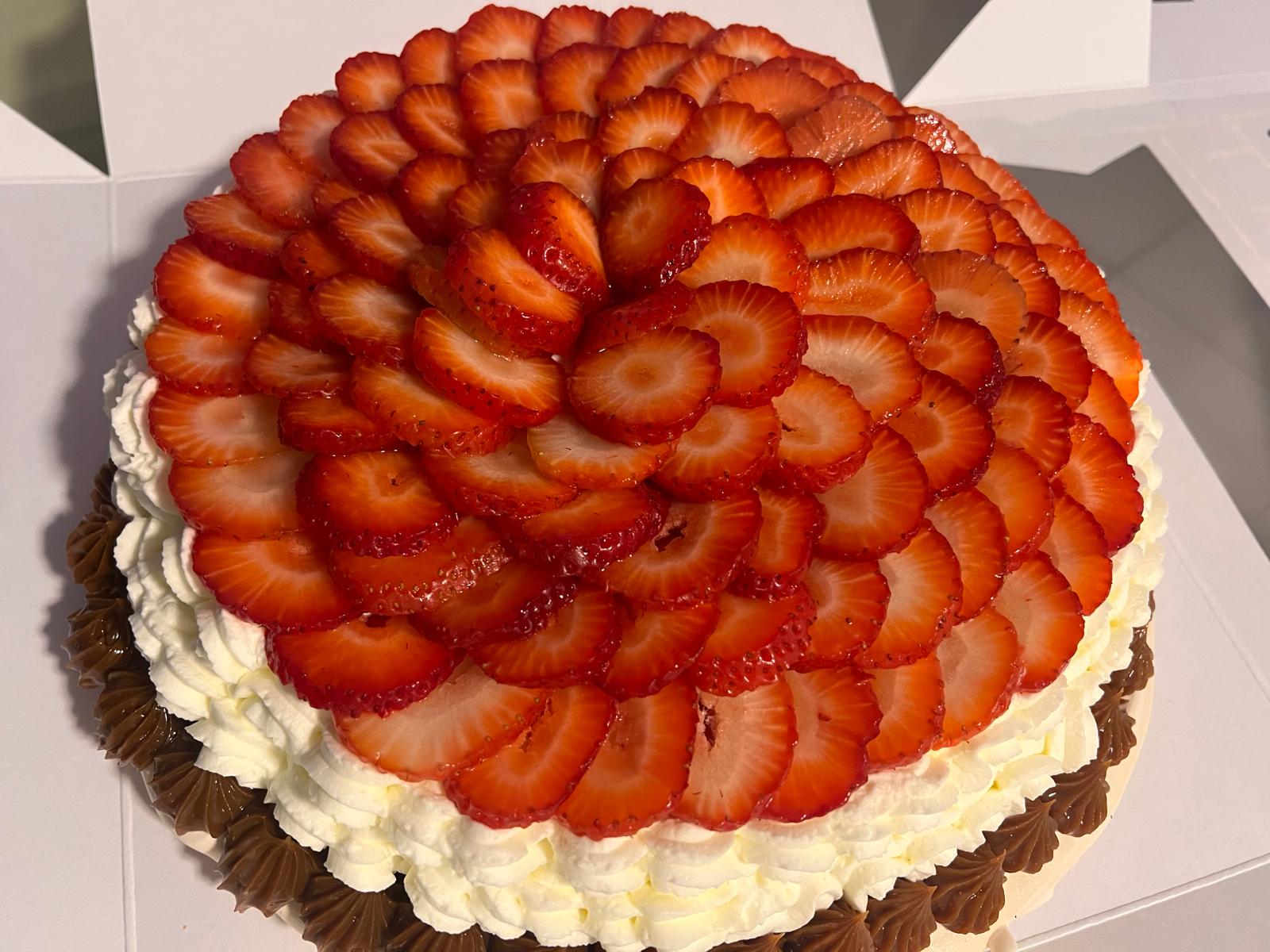 Sweet Lova Cake 🍓