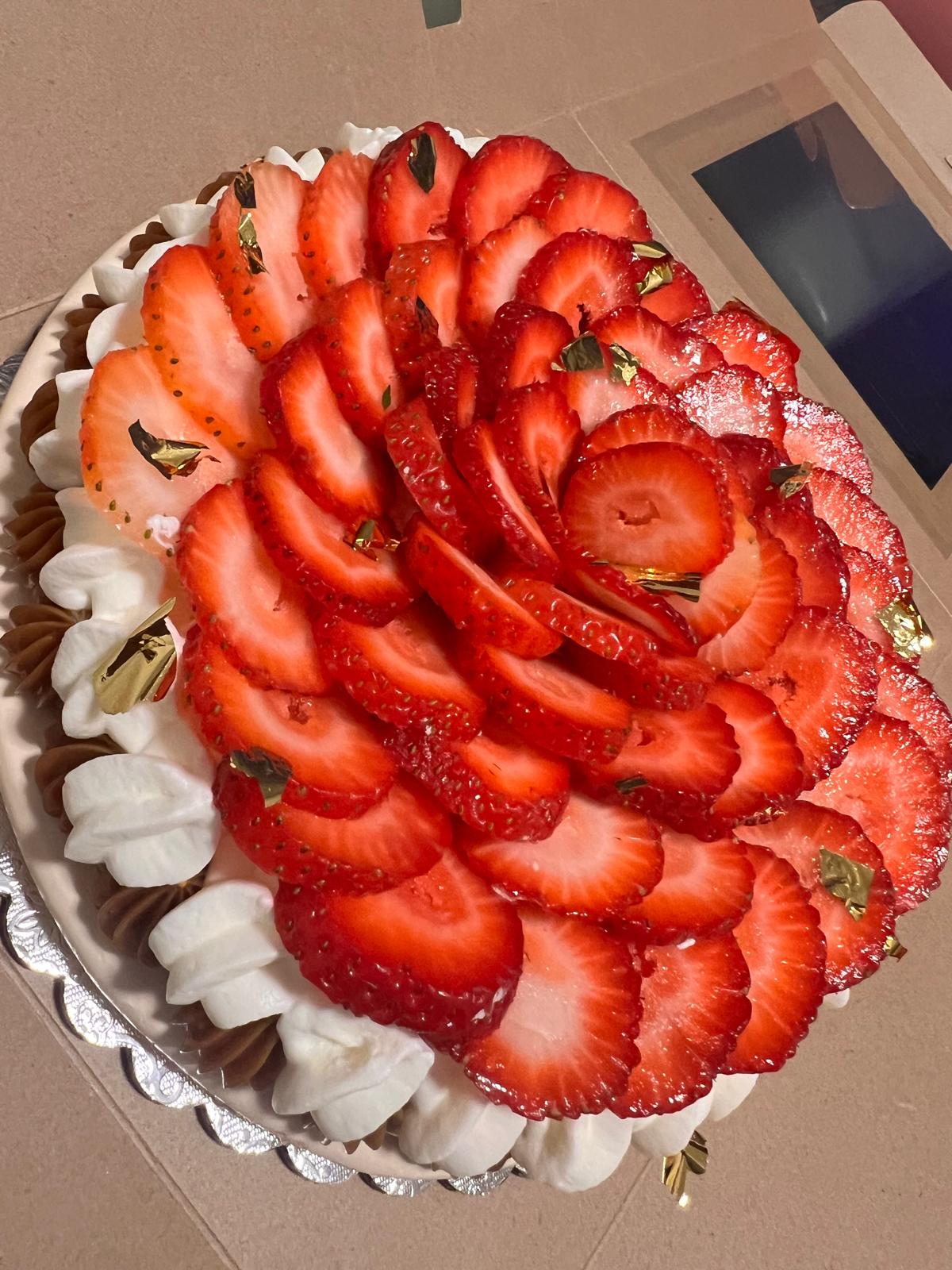 Classic Pavlova Stramberry 🍓
