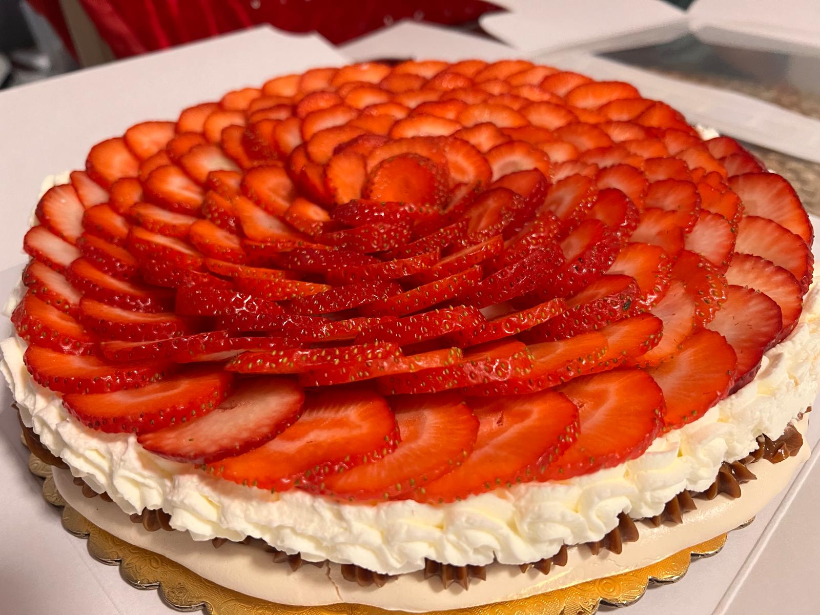 Classic Pavlova Stramberry 🍓